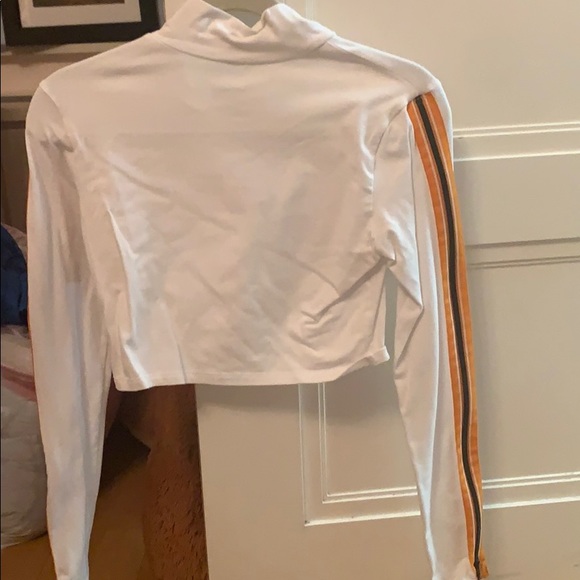 LF Cropped long sleeve quarter zip up - Picture 2 of 2